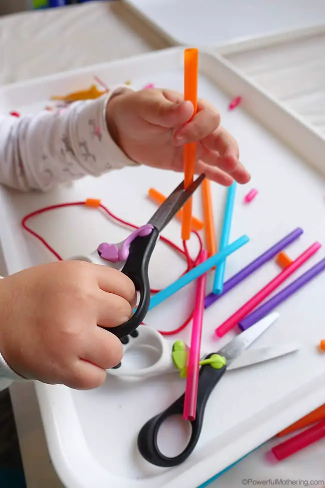 https://www.powerfulmothering.com/wp-content/uploads/2015/01/cutting-straws-for-fine-motor-skills-1.jpg?ezimgfmt=rs:332x498/rscb1/ngcb1/notWebP