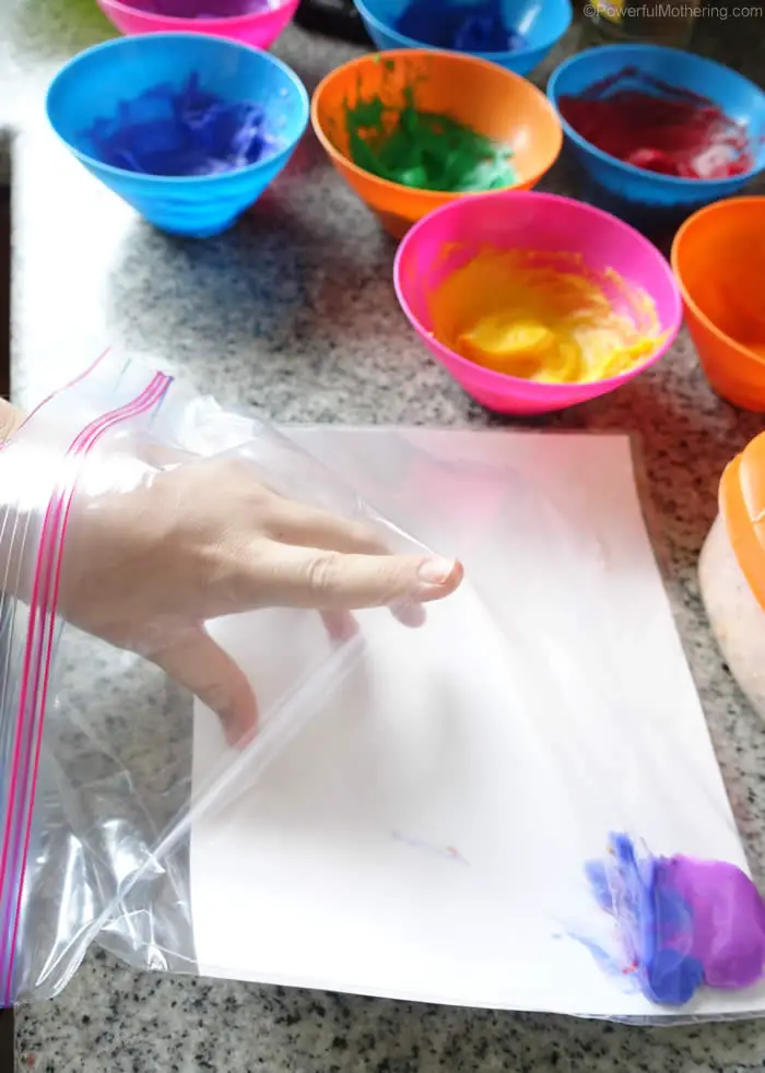 RainbowsWithinReach: Snowmen in 'Snow Globe' (Plastic Ziploc Sandwich Bags)