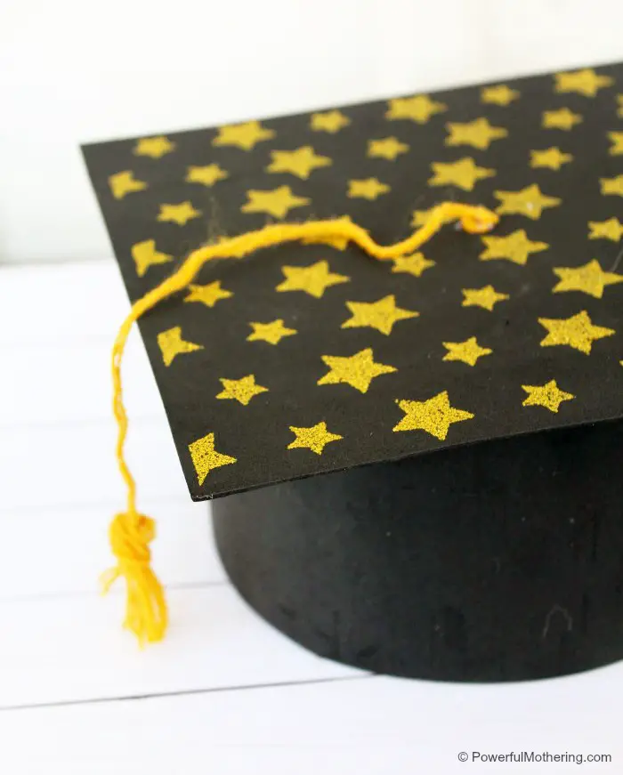 How to make a graduation cap/How to make a paper graduation hat