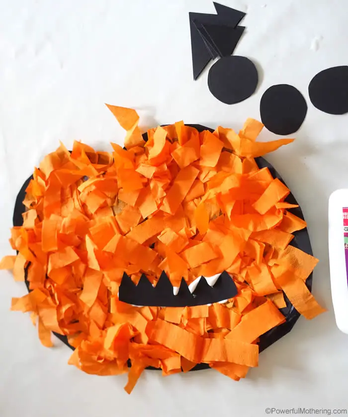 easy pumpkin activity for toddlers