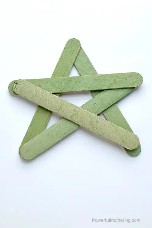 yarn wrapped star ornament