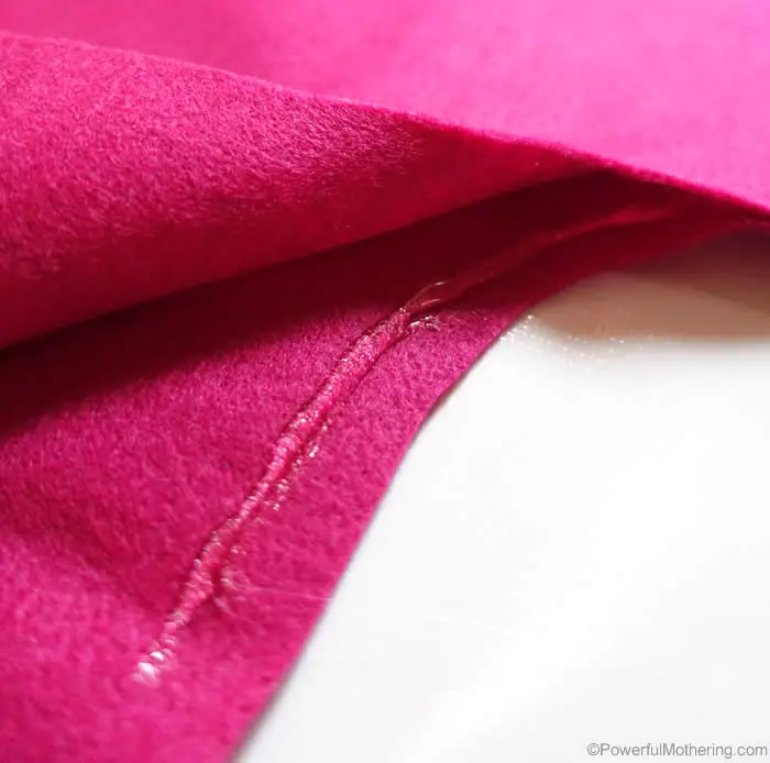 hot-glue-along-the-edges