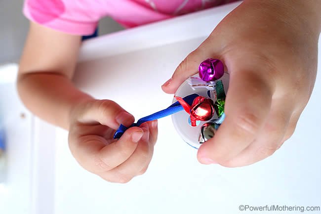 Ribbon Pulling Spice Bottle with Bells – Christmas Busy Bags