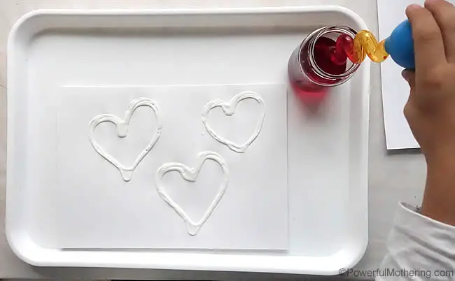 fine motor skills squeezing 